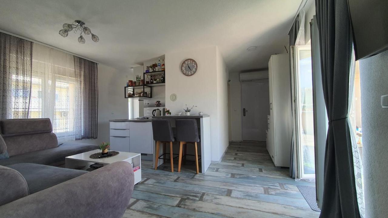 Apartman Kovacic - 크닌 외부 사진